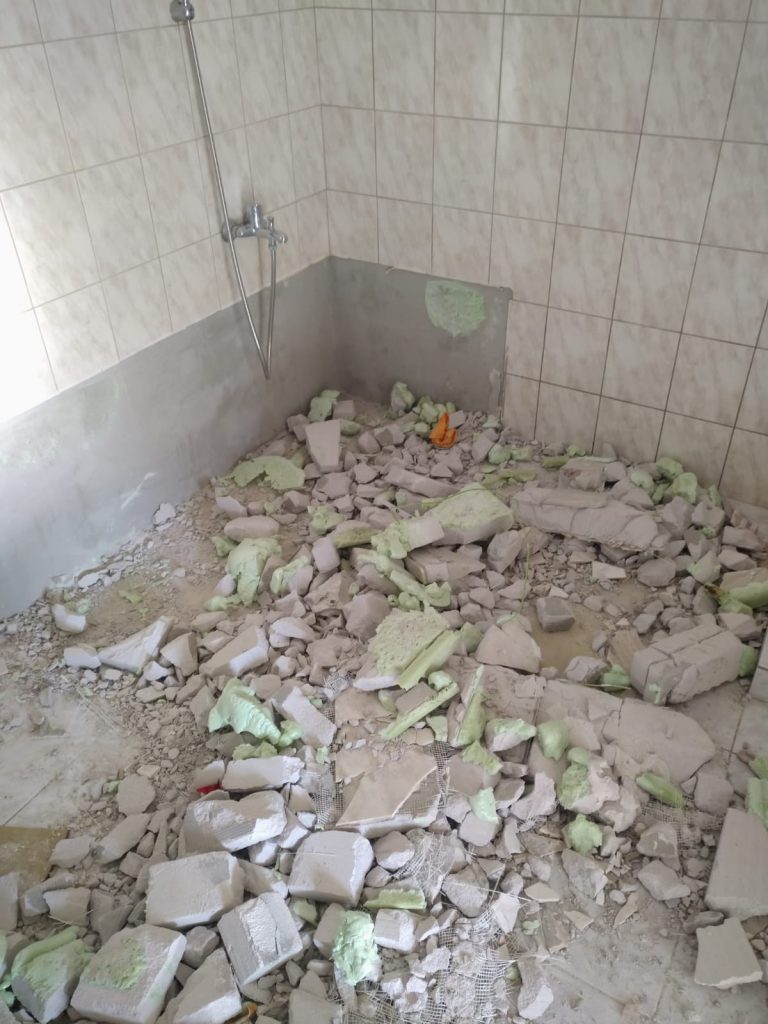 rekonstrukce koupelny v bytě