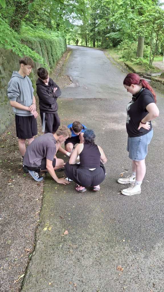 Žákyně a žáci 1 ročníků při sportovně turistické akci okolo Konopiště