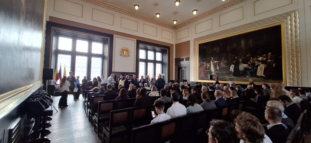 Pohled do Brožíkova sálu