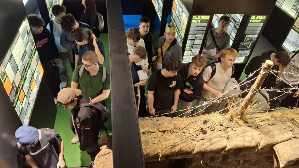 Exkurze studentů druhého ročníku v Národním divadle
